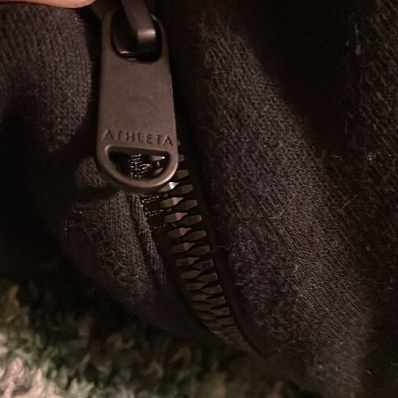 Athleta Cozy‎ Karma ASYM Black Mock Pullover Sweatshirt S Athleisure Casual - Picture 6 of 6